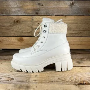 Aldo Nydoremas Bootie - White - 7 - New without box