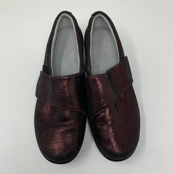 Alegria Lauryn Women's Sz 38 US 8-8.5 Slip-On Shoes Cross Strap Low Heel Maroon