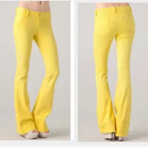 Alice   Olivia Yellow Flare Bell Bottom Jeans Size 2