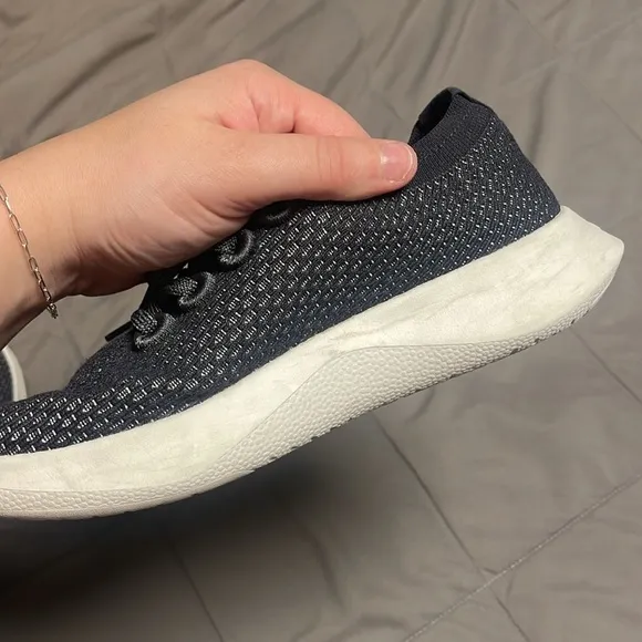Allbirds Tree Dasher 1 in Dark Blue Size 8.5 Womens