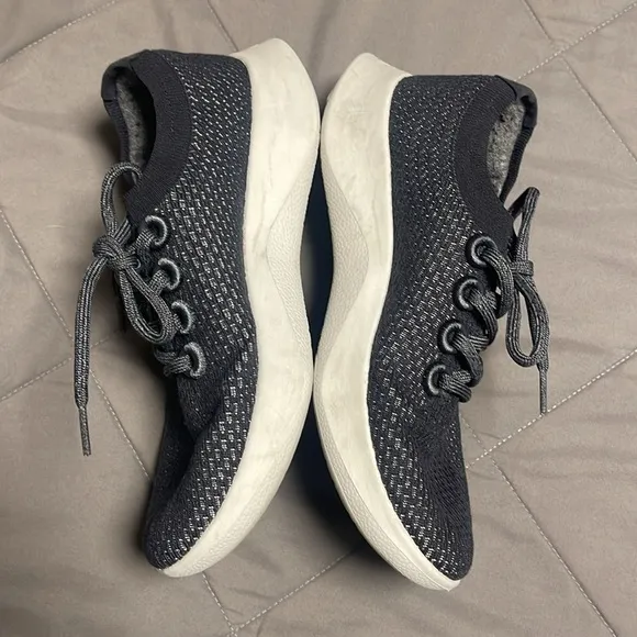 Allbirds Tree Dasher 1 in Dark Blue Size 8.5 Womens