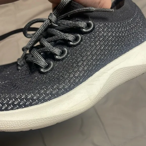Allbirds Tree Dasher 1 in Dark Blue Size 8.5 Womens