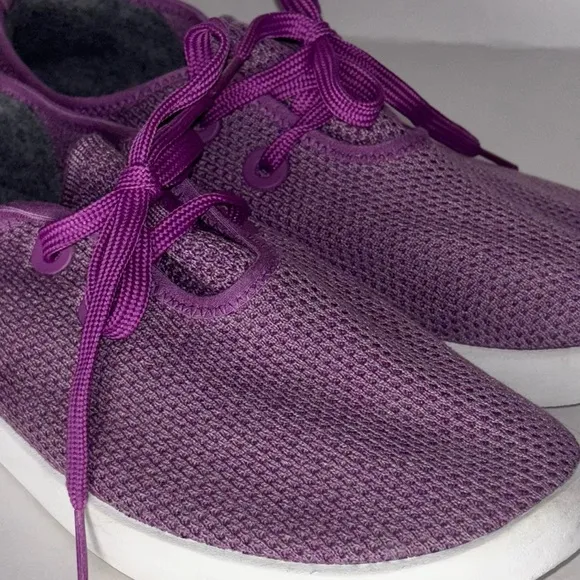 allbirds Tree Skipper Shoes Men's Size 10 in Lux Purple Lace up's Lightweight