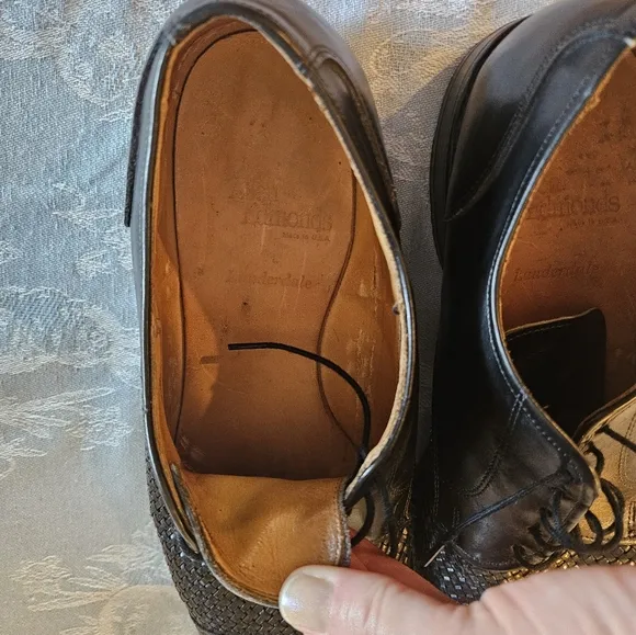 Allen Edmonds Lauderdale Oxfords Black shoes