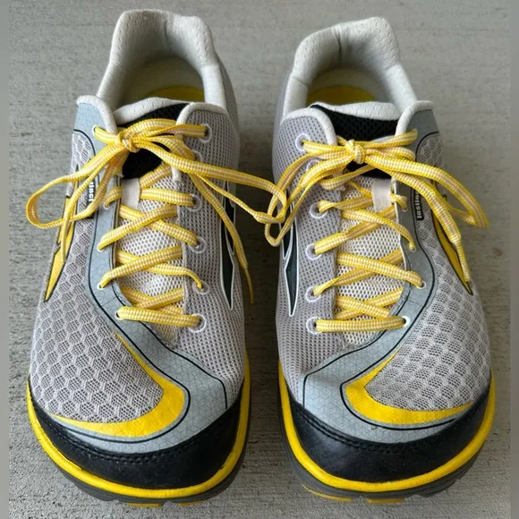 Altra Instinct 3.5 Grey Yellow Running Shoes A1633-3 Men’s Size 9.5 VGC CLEAN