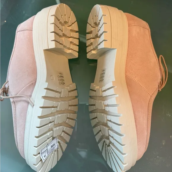 ANDRE ( from Paris) pink suede w chunky cream colored soles! Neutral and so FUN