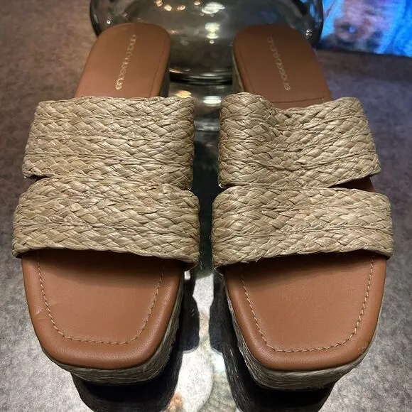 Andre Assous Selena Beige Espadrille Rafia Flatform Wedges