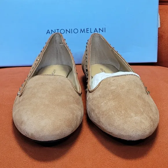 Antonio Melani Tan Studded Women's Flat Shoes Size 8.5m
