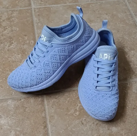 APL Techloom Phantom Purple Running Shoes Girls Sz.5 (6½W)