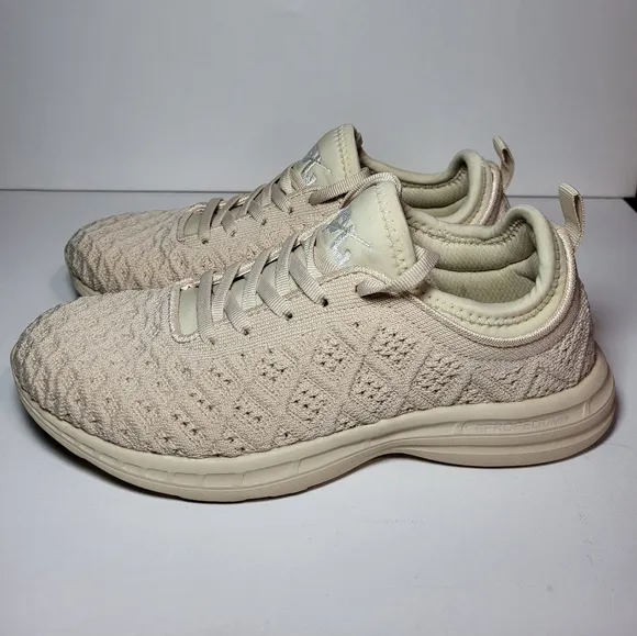 APL Techloom Phantom Running Shoes Women's Size 6 Vanilla