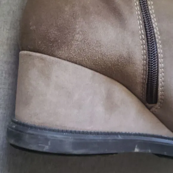 Aquatalia boots women's size 9 suede wedge boots suede neutral zipper vg…