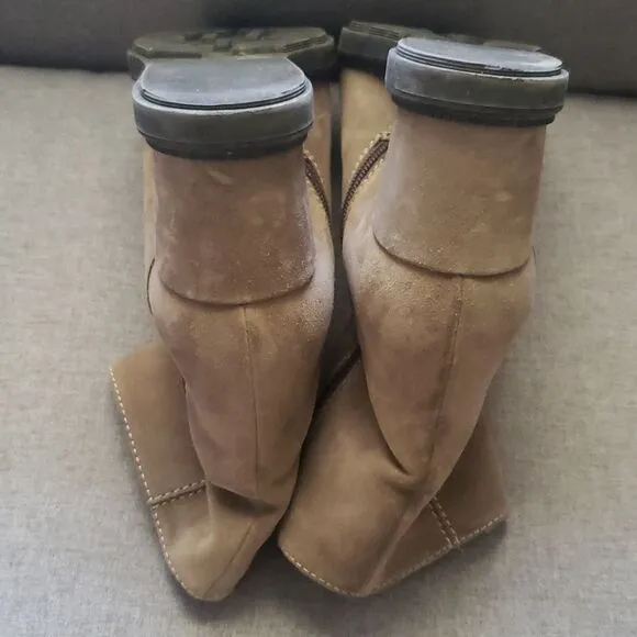 Aquatalia boots women's size 9 suede wedge boots suede neutral zipper vg…