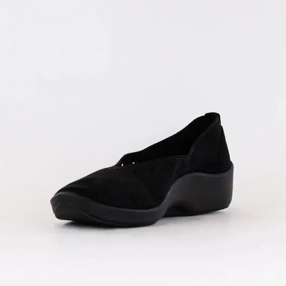 ARCOPEDICO Women’s Cezanne H07/4366 in Black in the Size 41/9.5-10 US Size