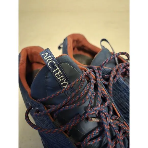 ARC'TERYX Konseal FL Vibram Sole Mens 7.5 Navy Hiking Trekking Shoes