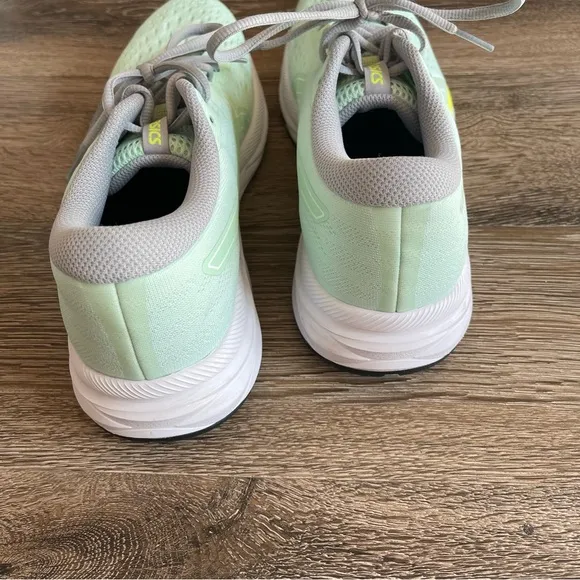 Asics Gel-Excite 7 Mint Green Athletic Sneakers, Women's Size 11