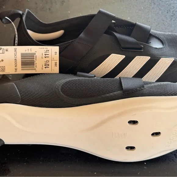 Athletic Shoes ,didas Originals Black and White Athletic Shoes