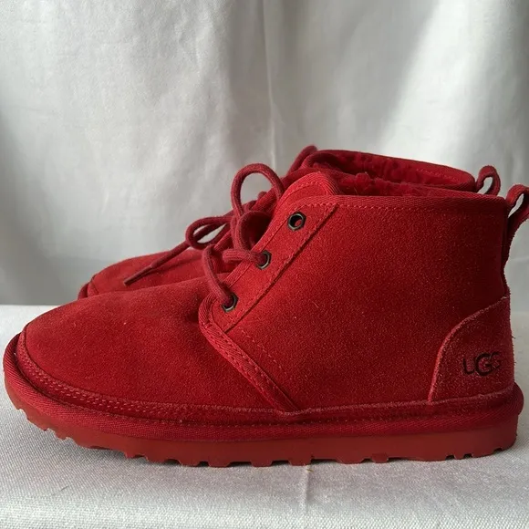Authentic UGG brand Unisex Neumel Red Chukka Soft Ankle Boots Shoes  Size 5