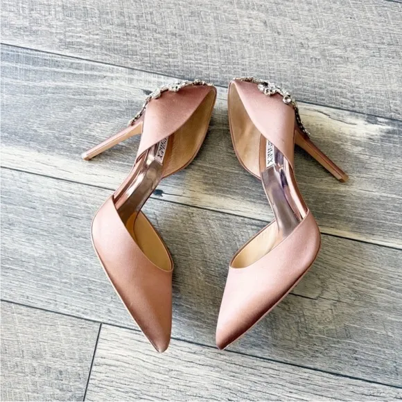 Badgley Mischka Jewel Embellished Heels Shoes Satin Tan Neutral Wedding Size 11
