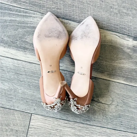 Badgley Mischka Jewel Embellished Heels Shoes Satin Tan Neutral Wedding Size 11