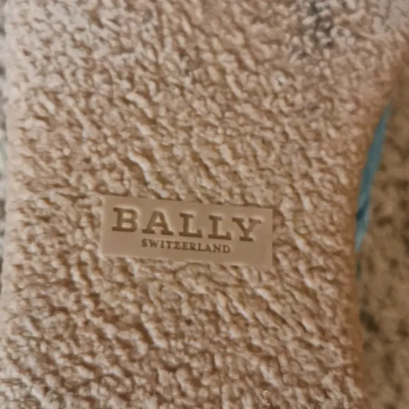 Bally Men's High top suede shoes