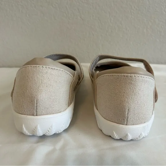 Barefoot Freedom Women’s Drew Rainbow Lightweight Comfort Mary Jane Shoes, 8.5WW