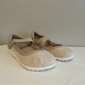 Barefoot Freedom Women’s Drew Rainbow Lightweight Comfort Mary Jane Shoes, 8.5WW