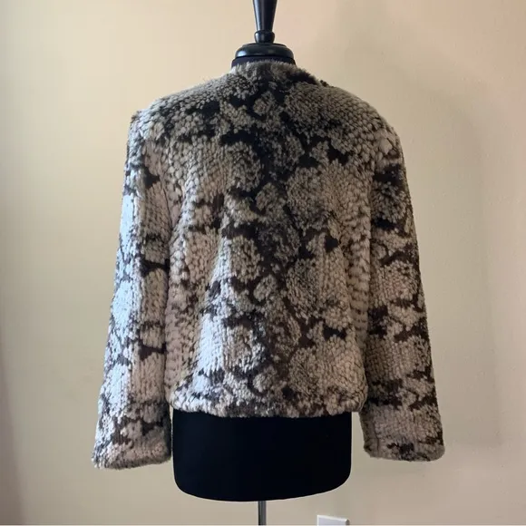 BB DAKOTA EVEREVE Faux Fur Jacket Reptile Print Size XL NWT
