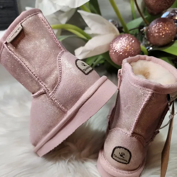 BEARPAW Elle Exotic Youth Classic Suede Pink Glitter boots new