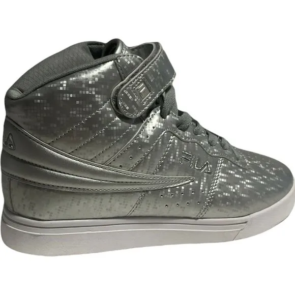 Big Boys Sneakers Size 6M FILA VULC 13 DIGITAL CASUAL SHOES Silver