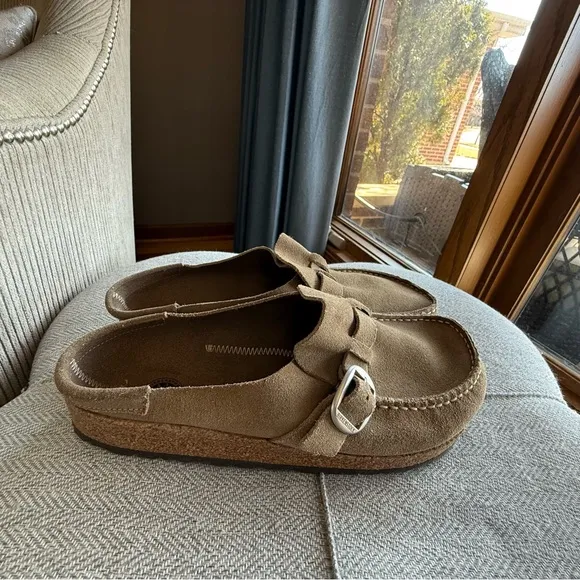 Birkenstock Buckley Suede leather Shoes - Women 9 &amp; Men 7.