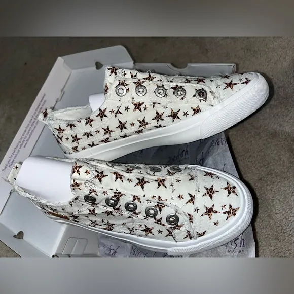 Blowfish City Kitty Wonder Star Cheetah Print Stars Frayed Tennis Shoes NEW Sz 7