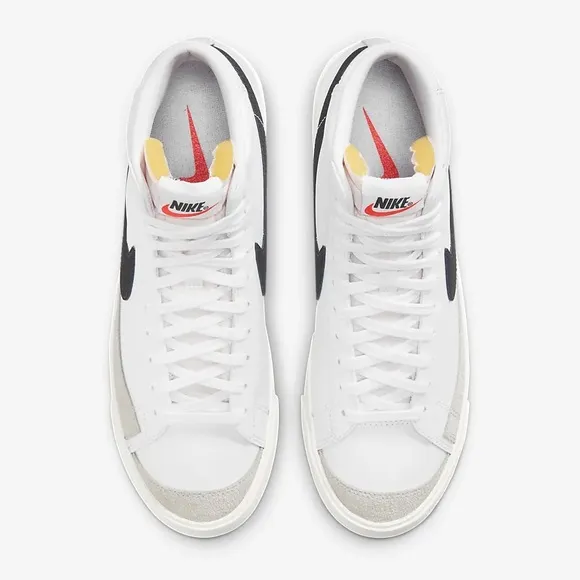 BNIB! Nike Blazer Mid '77 Vintage White/Black Men’s 10.5 Suede Shoes BQ6806-100
