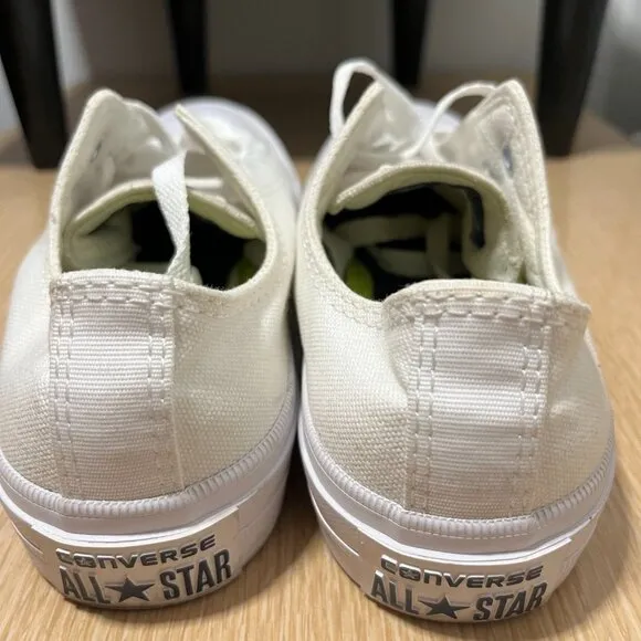 BNWoT CTAS All Star 2 Low GS 'White Navy' (4) Converse ☆