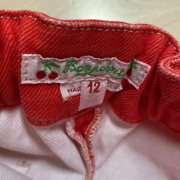 Bonpoint buttons front red denim high waist shorts