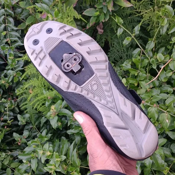 BONTRAGER WOMEN'S EVO MTB SHOES from INFORM EVOKE CYCLING