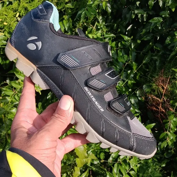 BONTRAGER WOMEN'S EVO MTB SHOES from INFORM EVOKE CYCLING