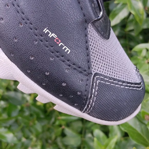 BONTRAGER WOMEN'S EVO MTB SHOES from INFORM EVOKE CYCLING
