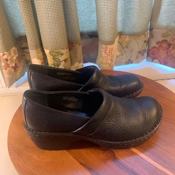 Born womens shoes. Inv 5136b