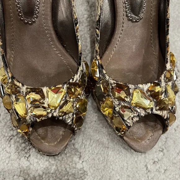 BOURNE ANYA Natural Snake Jeweled Leather Peep Toe Pump Size 36