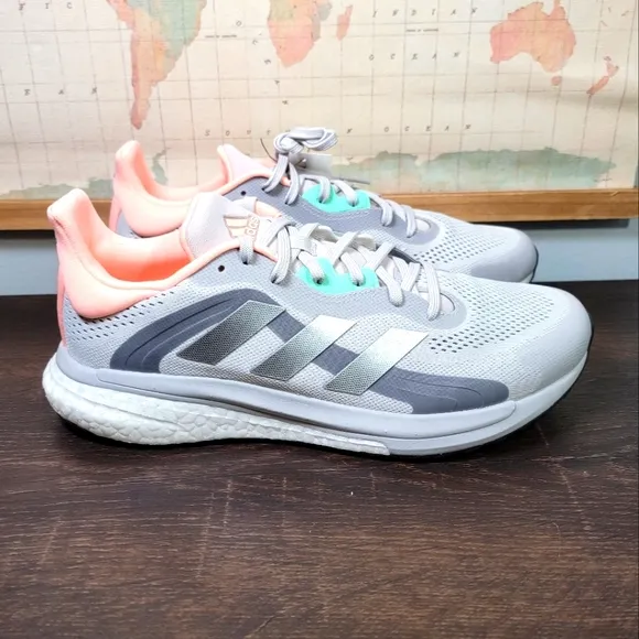 BRAND NEW Adidas Solar Glide 4 ST Shoes Womens Size: 10.0