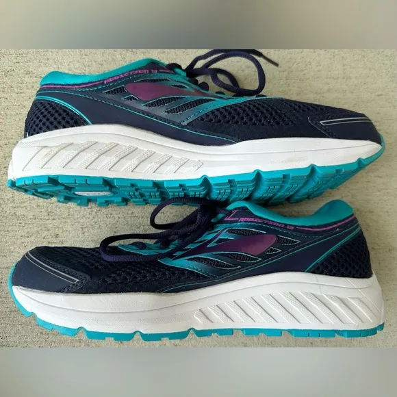 Brooks Addiction 13 Purple Blue Running Shoes Women’s Size 10 Narrow 2A VGC