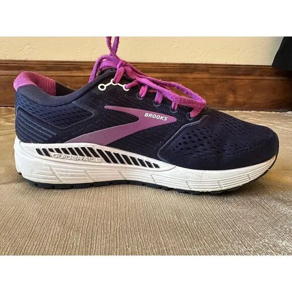 BROOKS Ariel‎ 20 Womens Running Shoes Walking Active Sneakers Navy Blue Pink 9 B