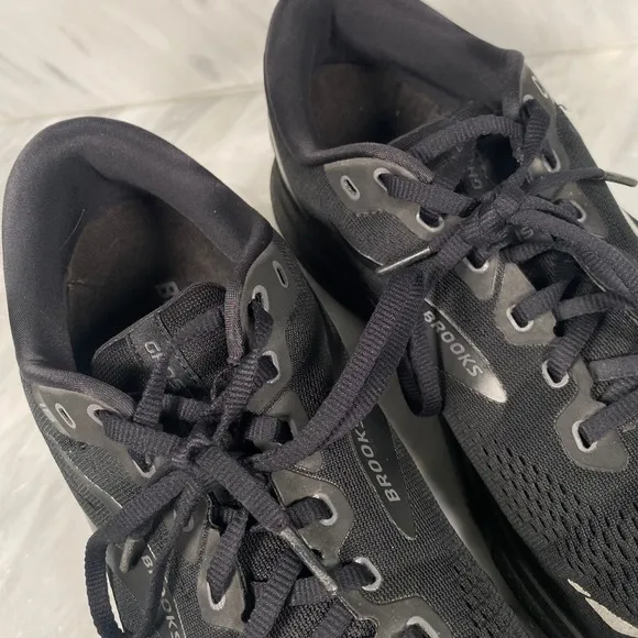 Brooks Ghost 15 Men Running Shoes Black Run Athletic Sneaker 1103931D020 Size 12