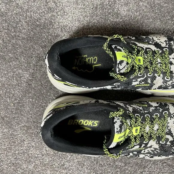 Brooks Ghost 15 White Black Camo Running Shoes 1203801B029 Womens Sz 8.5