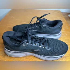 Brooks Ghost 15 Women’s Running Shoes Black Size 7 Medium B Neutral Cushion