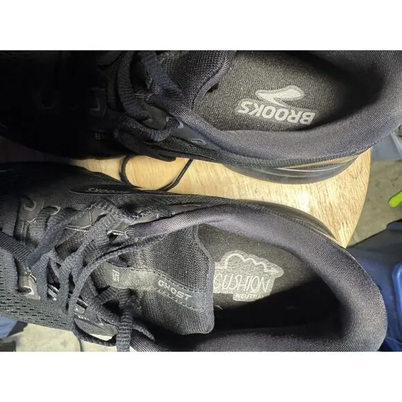 Brooks Men's Ghost 15 Lace Up Running‎ Shoes Black Size:8.5 WIDE (2E) $120