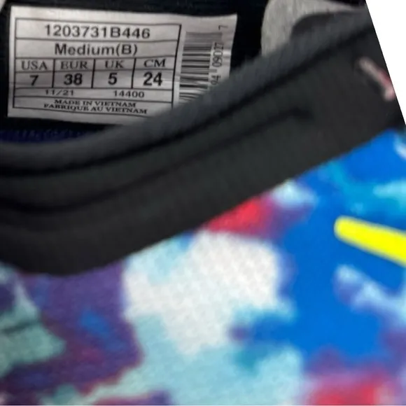BROOKS Tie Dye Marathon Running Sneaker | US 7