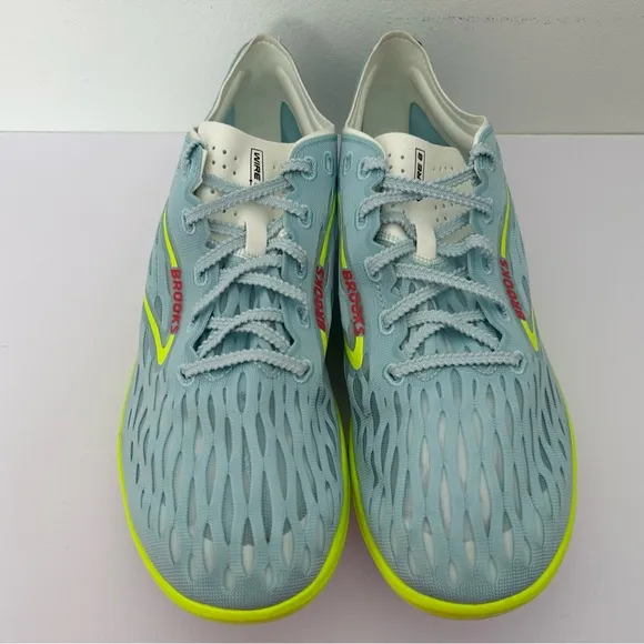 Brooks Wire V8 Long Distance Track Spikes in Blue Glow/Nightlife/Red size 11