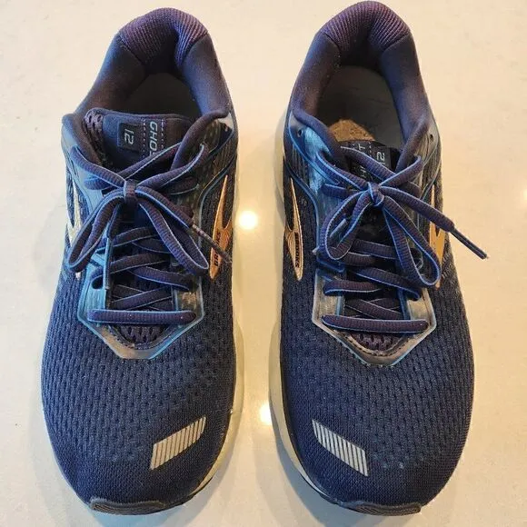 Brooks Ghost 12 running shoes. Size 8.