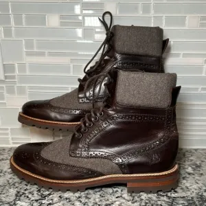 Bruno Magli Paciano Wingtip Lace Up Boots - 9.5 M